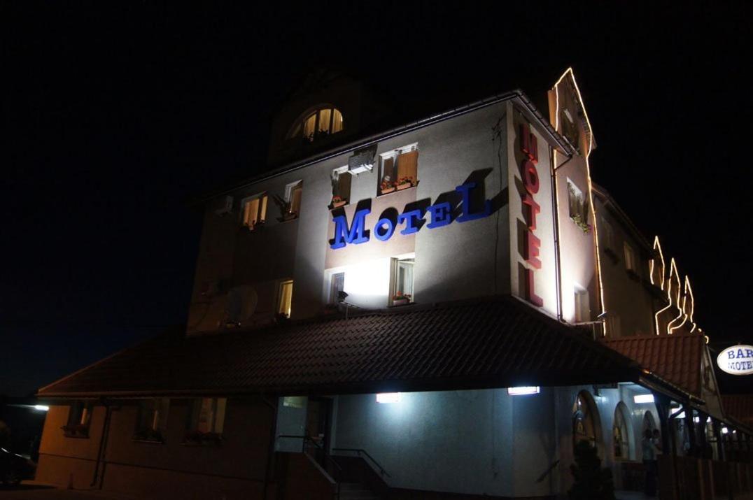 Motel Zacisze Lomza Exterior photo